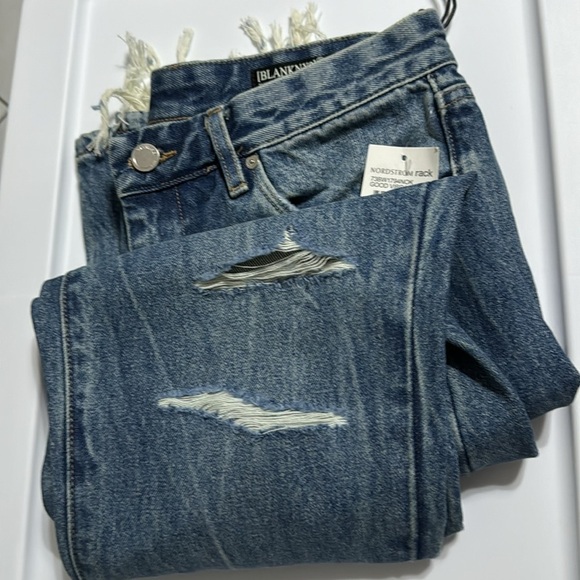 NWT BLANK NYC THE MADISON CROP GOOD VIBRATIONS DISTRESSED MOM JEANS SIZE 28 - Picture 5 of 7